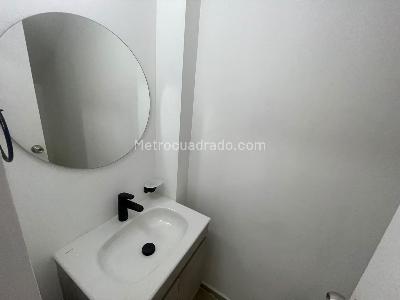 Apartamento de 5 alcobas en arriendo en La Nubia, Medellín, 133 m² · foto 6 de 20