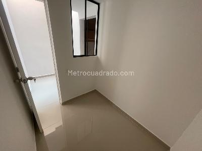 Apartamento de 5 alcobas en arriendo en La Nubia, Medellín, 133 m² · foto 20 de 20