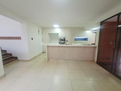 Apartamento en arriendo en El Tesoro, Medellín · foto 2 de 20