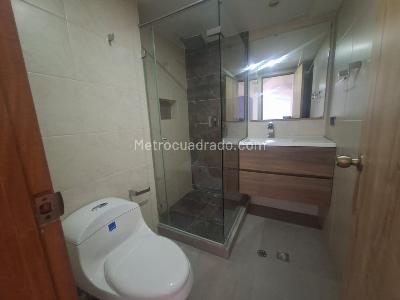 Apartamento en arriendo en El Tesoro, Medellín · foto 8 de 20