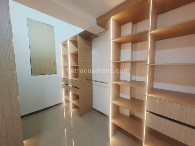 Apartamento en arriendo en El Tesoro, Medellín · foto 18 de 20