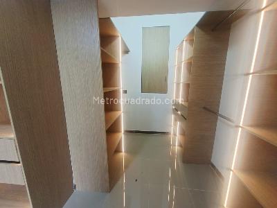 Apartamento en arriendo en El Tesoro, Medellín · foto 19 de 20
