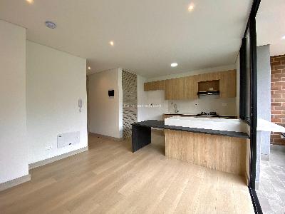 Apartamento de 1 alcoba en arriendo en Los Balsos, Medellín, 50 m² · foto 3 de 19