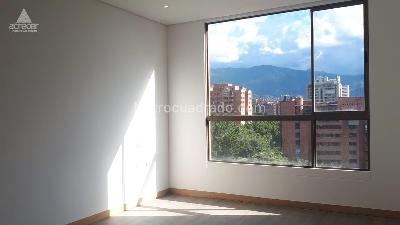 Apartamento de 1 alcoba en arriendo en Los Gonzalez, Medellín, 67 m² · foto 10 de 19