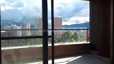 Apartamento de 1 alcoba en arriendo en Los Gonzalez, Medellín, 67 m² · foto 18 de 19