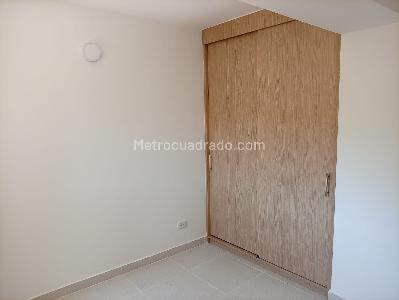 Apartamento de 3 alcobas en arriendo en Robledo, Medellín, 49 m² · foto 9 de 14