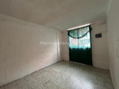 Casa de 3 alcobas en venta en Bello, Bello, 69 m² · foto 14 de 20