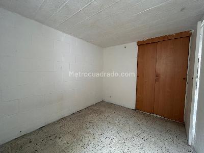 Casa de 3 alcobas en venta en Bello, Bello, 69 m² · foto 15 de 20