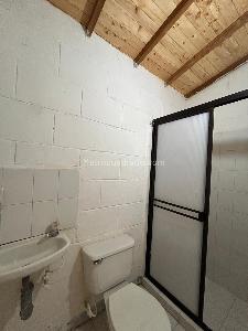 Casa de 3 alcobas en venta en Bello, Bello, 69 m² · foto 19 de 20
