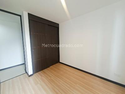Apartamento de 3 alcobas en arriendo en Las Lomas, Medellín, 70 m² · foto 8 de 12