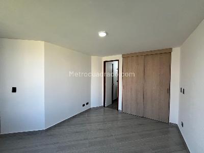 Apartamento de 1 alcoba en arriendo en Manila, Medellín, 56 m² · foto 9 de 14