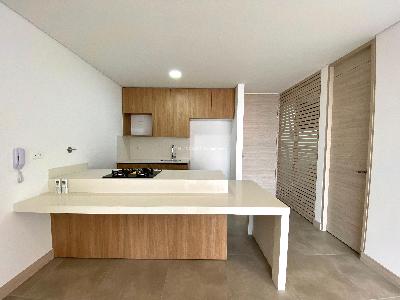 Apartamento de 2 alcobas en arriendo en Los Balsos, Medellín, 87 m² · foto 2 de 20