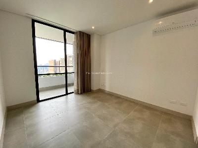 Apartamento de 2 alcobas en arriendo en Los Balsos, Medellín, 87 m² · foto 10 de 20