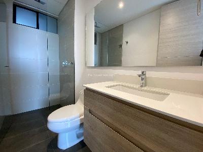 Apartamento de 2 alcobas en arriendo en Los Balsos, Medellín, 87 m² · foto 11 de 20