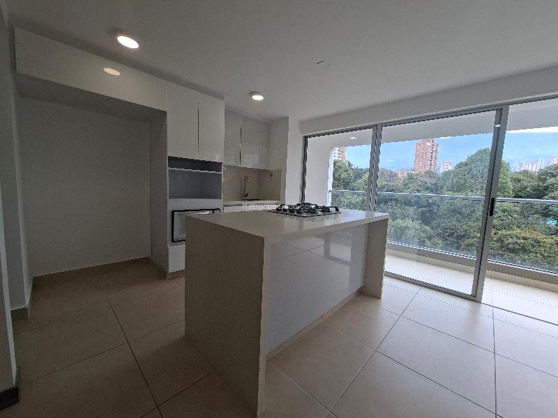 Modern 2BR Apartment in Suramérica - 4