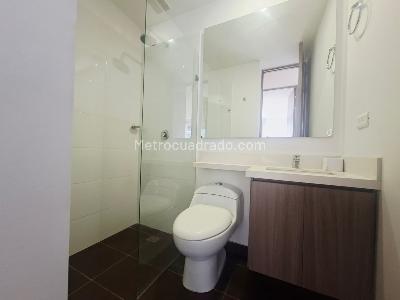 Apartamento de 2 alcobas en arriendo en Las Lomas, Medellín, 70 m² · foto 10 de 17
