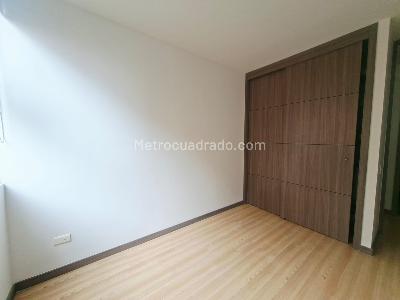 Apartamento de 2 alcobas en arriendo en Las Lomas, Medellín, 70 m² · foto 9 de 17