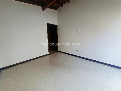 Casa de 3 alcobas en arriendo en El Trianon, Envigado, 80 m² · foto 11 de 14