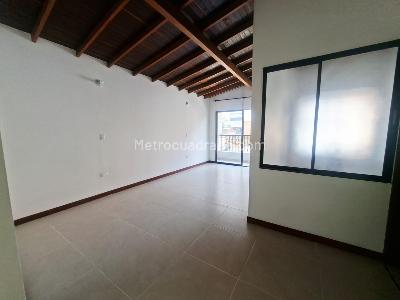Casa de 3 alcobas en arriendo en El Trianon, Envigado, 80 m² · foto 4 de 14
