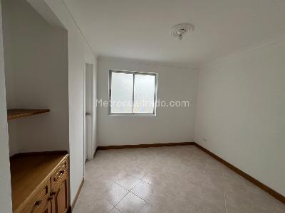 Apartamento de 2 alcobas en arriendo en El Velodromo, Medellín, 64 m² · foto 10 de 15