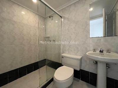 Apartamento de 2 alcobas en arriendo en El Velodromo, Medellín, 64 m² · foto 7 de 15
