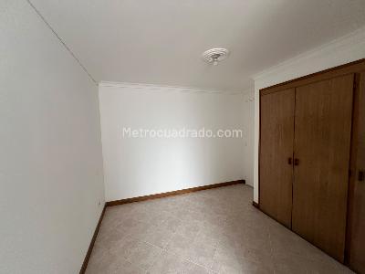 Apartamento de 2 alcobas en arriendo en El Velodromo, Medellín, 64 m² · foto 9 de 15