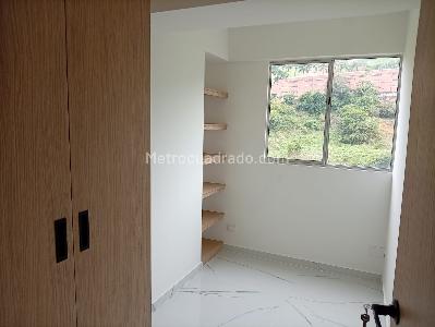 Apartamento de 3 alcobas en arriendo en Fuente Clara, Medellín, 49 m² · foto 7 de 15