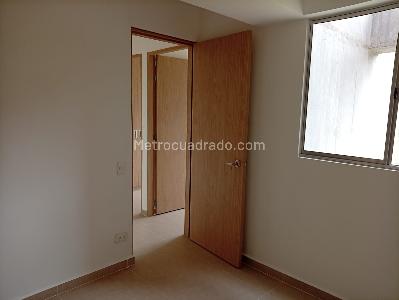 Apartamento de 3 alcobas en arriendo en Fuente Clara, Medellín, 49 m² · foto 12 de 15