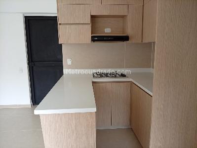 Apartamento de 3 alcobas en arriendo en Fuente Clara, Medellín, 49 m² · foto 2 de 15