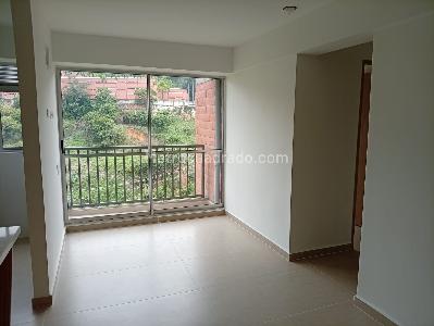 Apartamento de 3 alcobas en arriendo en Fuente Clara, Medellín, 49 m² · foto 4 de 15