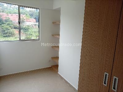 Apartamento de 3 alcobas en arriendo en Fuente Clara, Medellín, 49 m² · foto 7 de 15