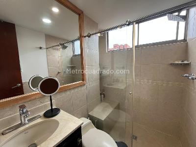 Apartamento de 3 alcobas en arriendo en Las Lomas, Medellín, 104 m² · foto 8 de 20