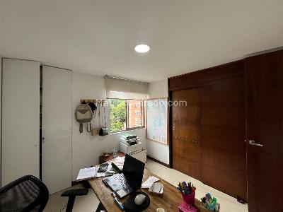 Apartamento de 3 alcobas en arriendo en Las Lomas, Medellín, 104 m² · foto 9 de 20