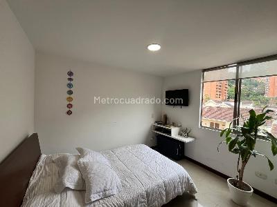 Apartamento de 3 alcobas en arriendo en Las Lomas, Medellín, 104 m² · foto 11 de 20