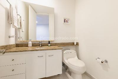 Apartamento de 1 alcoba en arriendo en Lalinde, Medellín, 76 m² · foto 13 de 20
