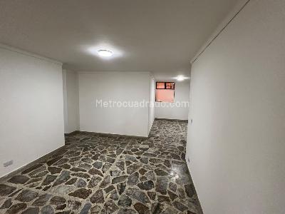 Apartamento de 3 alcobas en arriendo en Calasanz, Medellín, 90 m² · foto 5 de 19
