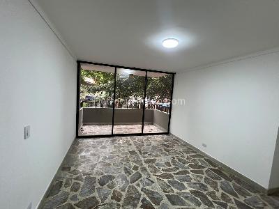 Apartamento de 3 alcobas en arriendo en Calasanz, Medellín, 90 m² · foto 7 de 19