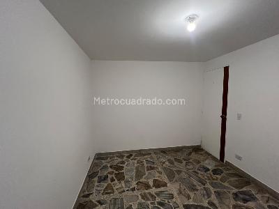 Apartamento de 3 alcobas en arriendo en Calasanz, Medellín, 90 m² · foto 12 de 19