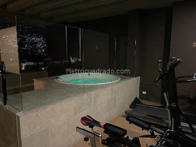 Apartamento de 2 alcobas en arriendo en Lorena, Medellín, 105 m² · foto 12 de 13