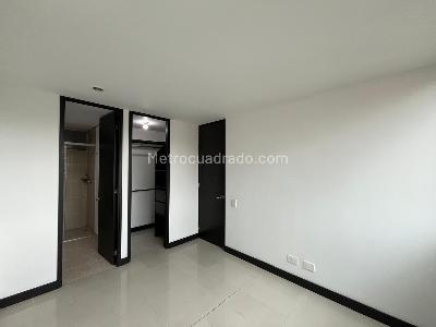 Apartamento de 1 alcoba en arriendo en Alejandria, Medellín, 54 m² · foto 11 de 20