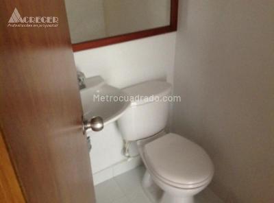 Apartamento de 3 alcobas en arriendo en Las Lomas, Medellín, 60 m² · foto 11 de 17