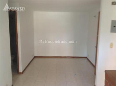 Apartamento de 3 alcobas en arriendo en Las Lomas, Medellín, 60 m² · foto 2 de 17