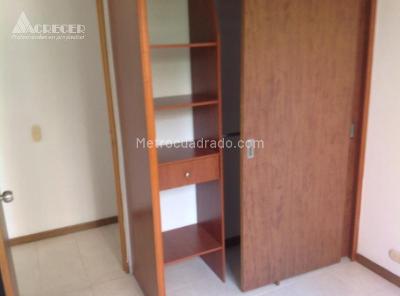 Apartamento de 3 alcobas en arriendo en Las Lomas, Medellín, 60 m² · foto 7 de 17