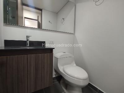 Apartamento de 3 alcobas en arriendo en Las Palmas M, Medellín, 80 m² · foto 7 de 16