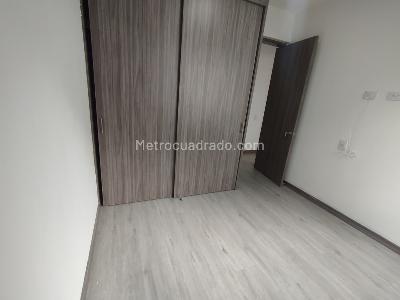 Apartamento de 3 alcobas en arriendo en Las Palmas M, Medellín, 80 m² · foto 9 de 16