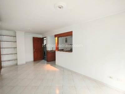 Apartamento de 2 alcobas en arriendo en Fatima, Medellín, 65 m² · foto 3 de 13