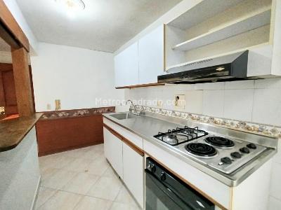 Apartamento de 2 alcobas en arriendo en Fatima, Medellín, 65 m² · foto 6 de 13