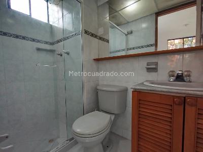 Apartamento de 2 alcobas en arriendo en Fatima, Medellín, 65 m² · foto 7 de 13