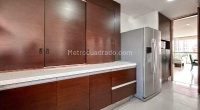 Apartamento de 3 alcobas en arriendo en Milla De Oro, Medellín, 176 m² · foto 6 de 13