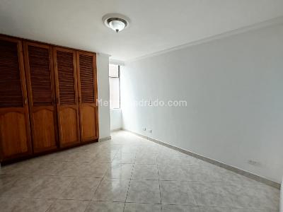Apartamento de 3 alcobas en arriendo en Malibu, Medellín, 74 m² · foto 10 de 15